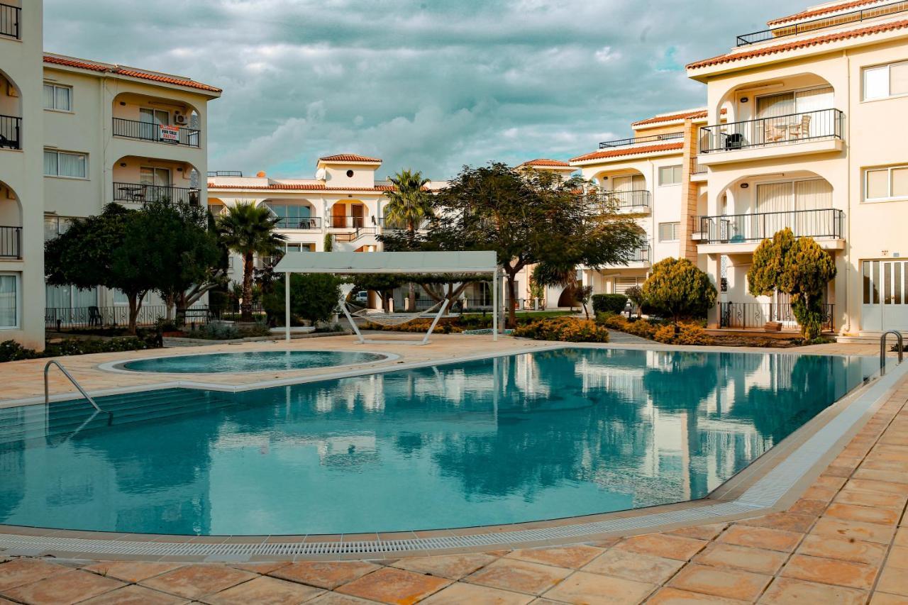 Fantastic 4 Cyprus First Line Beachfront Boghaz Buitenkant foto