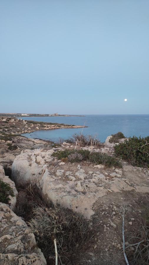 Fantastic 4 Cyprus First Line Beachfront Boghaz Buitenkant foto